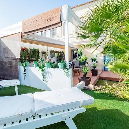 Hotel Refugio Marbelli En Calle 18a: Cerca Del Golf Y La Playa Marbella