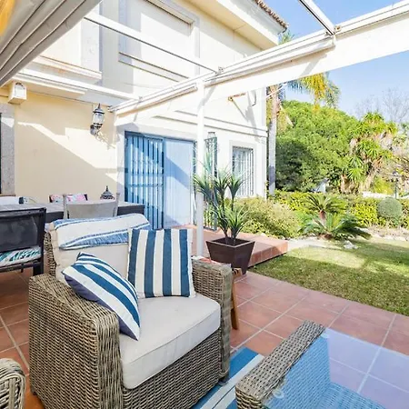 Refugio Marbelli En Calle 18a: Cerca Del Golf Y La Playa Marbella